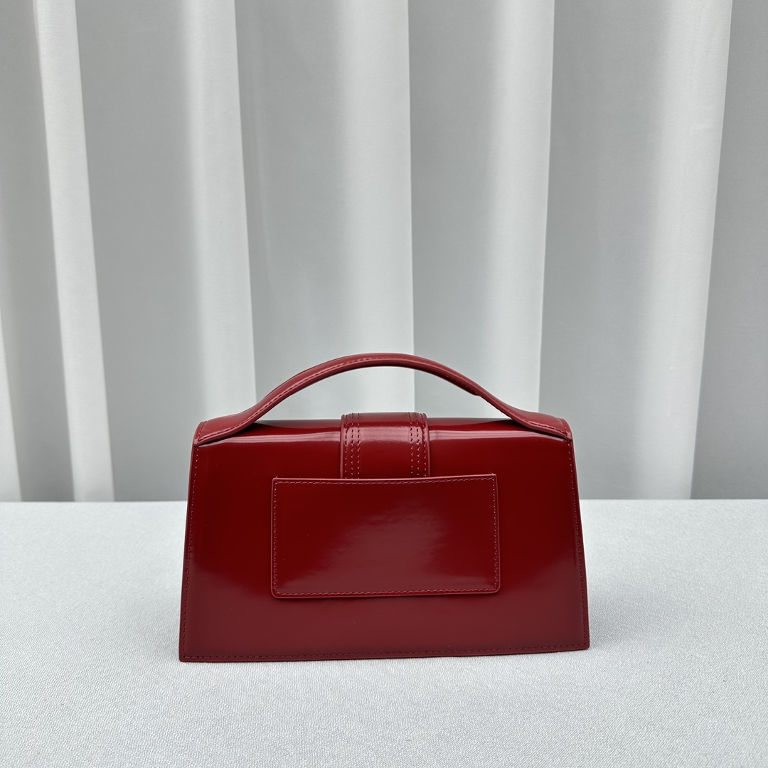 Jacquemus Satchel Bags